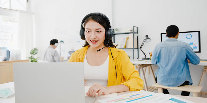 Cách Nhận Hỗ Trợ Từ Nhà Cái 77Bet Qua Đội Ngũ Chuyên Nghiệp 2 Những cách nhận hỗ trợ từ nhà cái mà thành viên nên biết