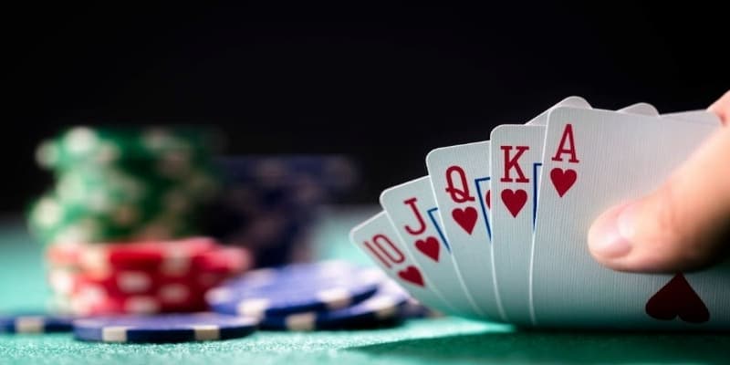 Cách Chơi Bài Liêng 77Bet - Chiến Lược Thắng Lớn Khi Giải Trí 4 Bỏ túi cách chơi bài liêng hữu hiệu giúp bạn thắng lớn tại 77BET